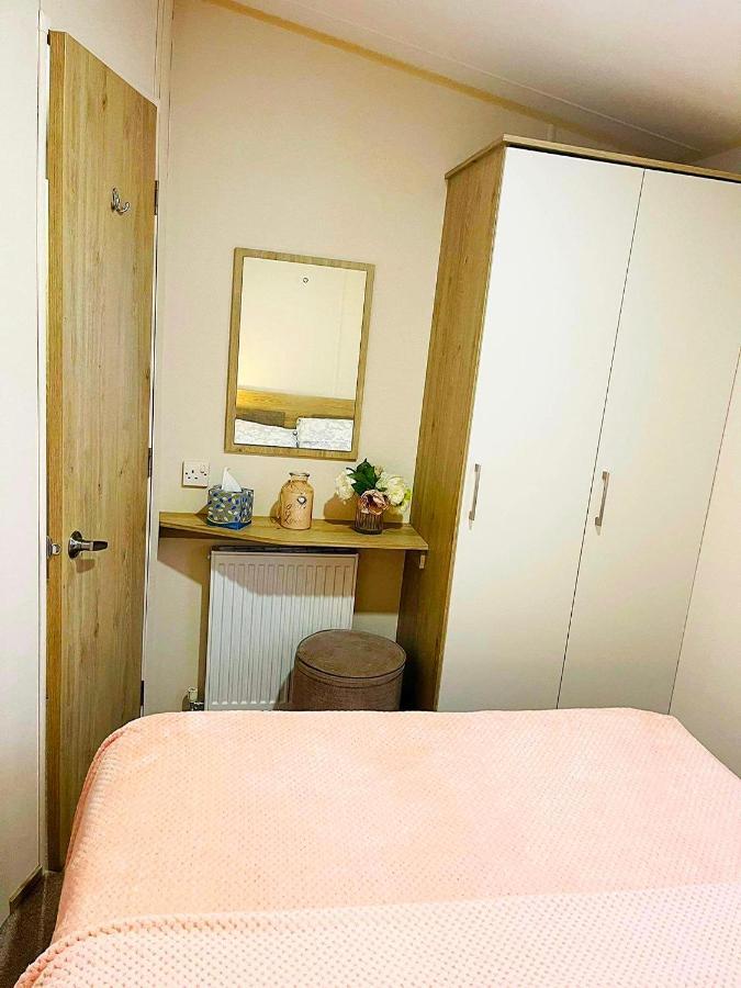 Hotel The Sunflower Luxury Caravan At Tattersall Lakes Tattershall Zewnętrze zdjęcie